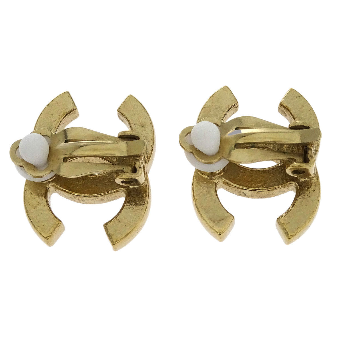 Chanel Gold CC Earrings Clip-On 07P