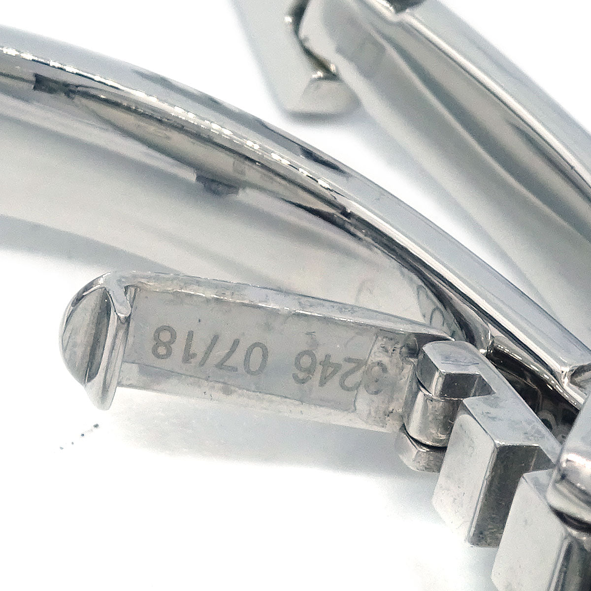 Gucci 1400L Quartz Watch SS