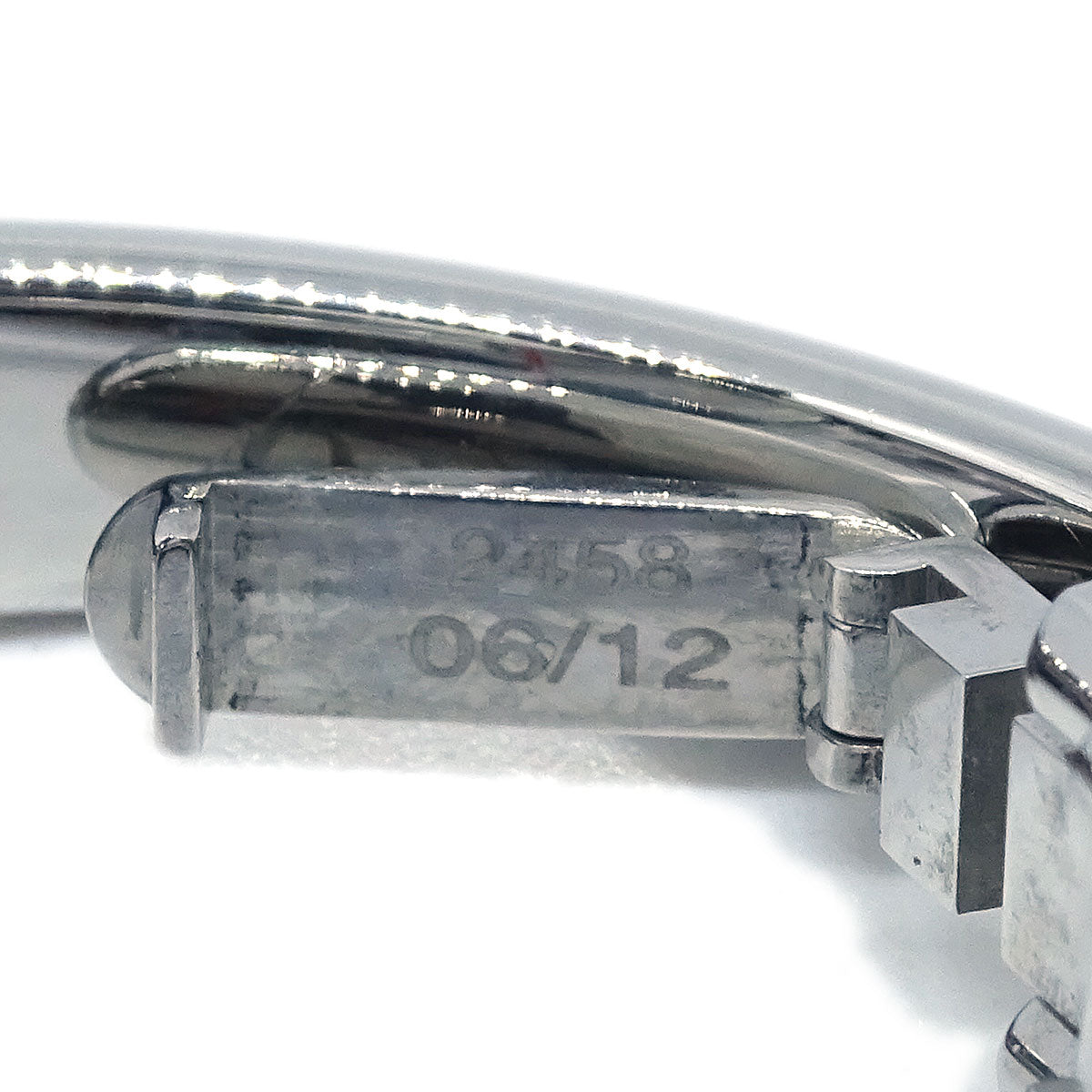 Gucci 1400L Quartz Watch SS