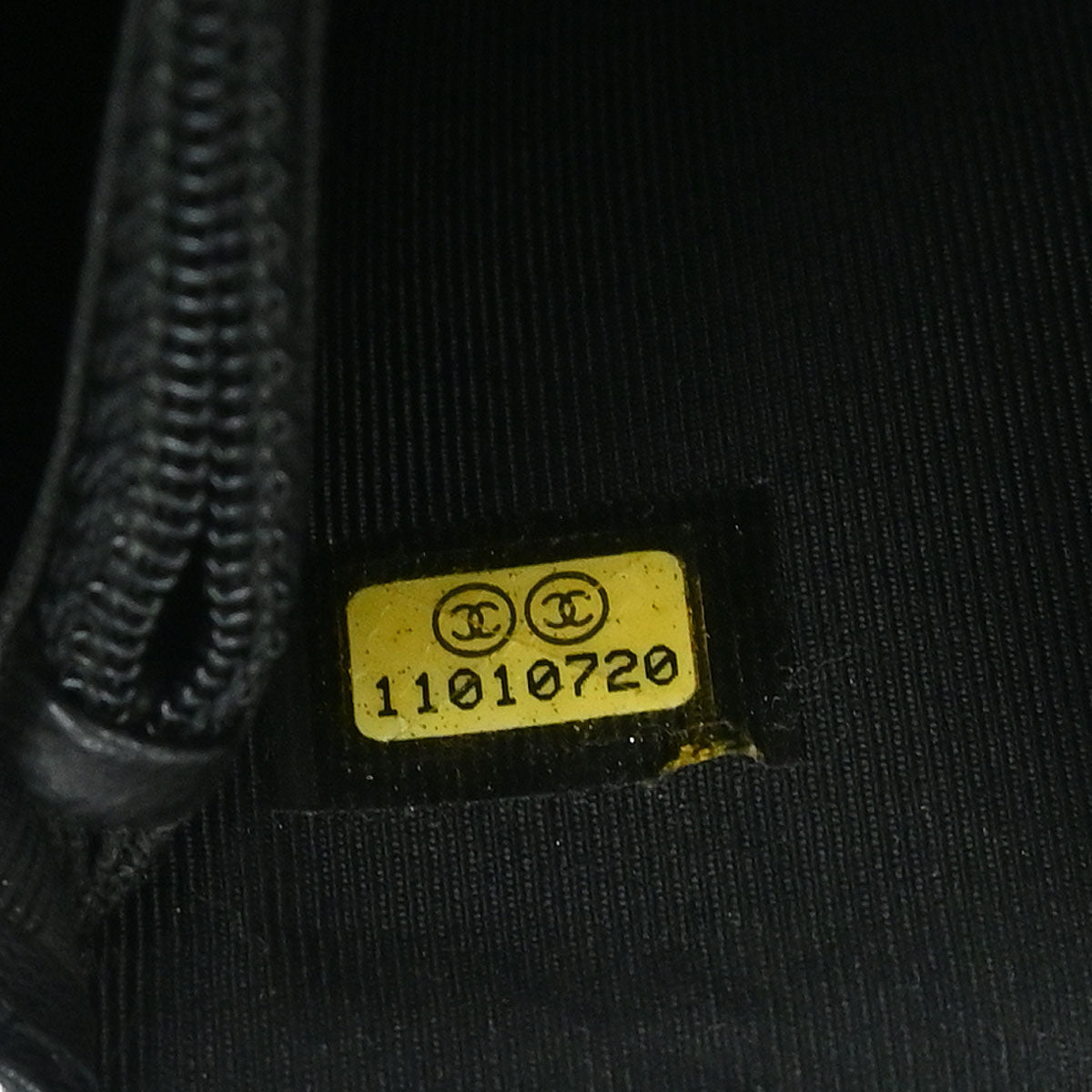 Chanel * 2006-2008 Black Lambskin Pony Hair Ostrich Wallet