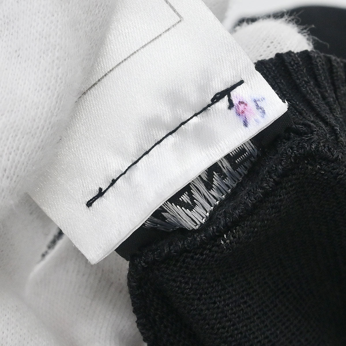 Chanel 2001 T-shirt Top Black #38