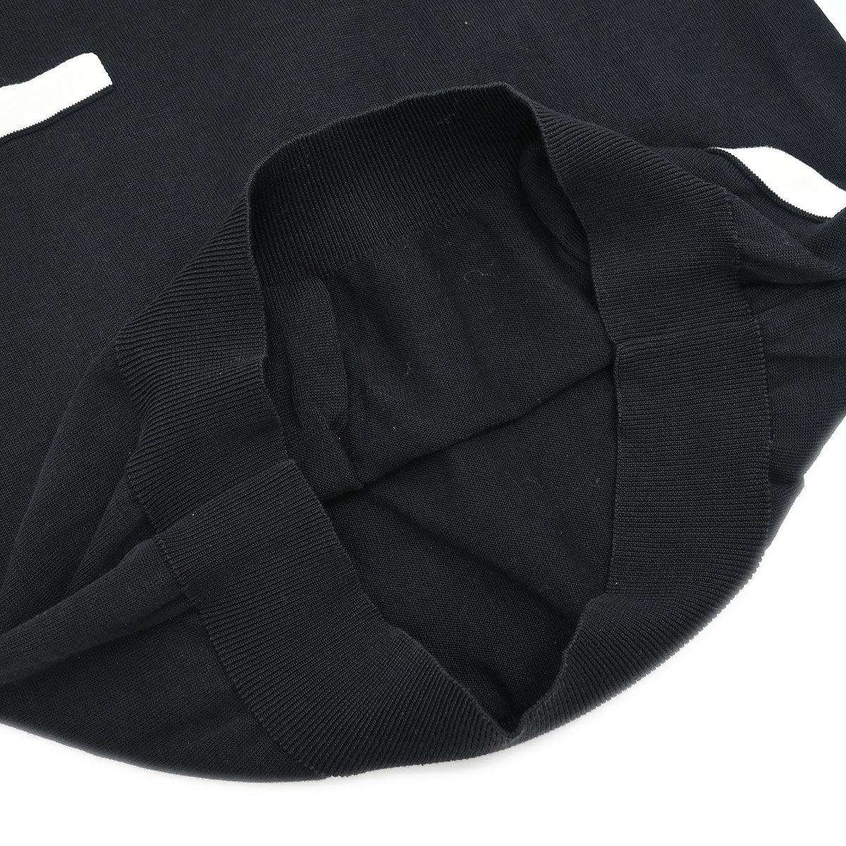 Chanel Sleeveless Top Black #42