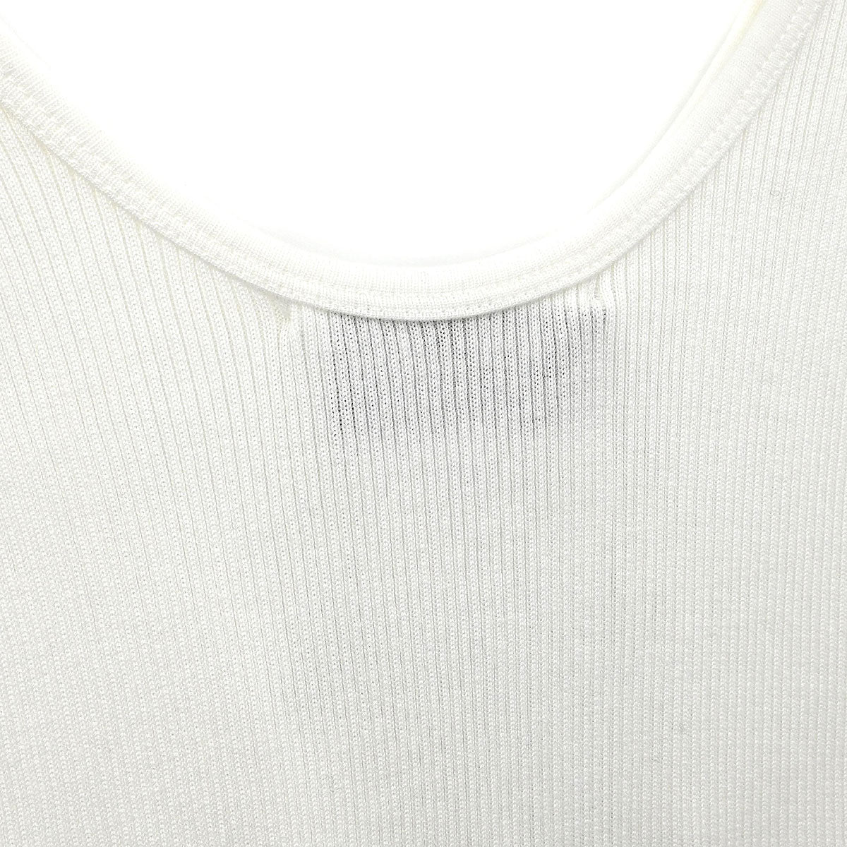 Chanel Sleeveless Tank Top White #40