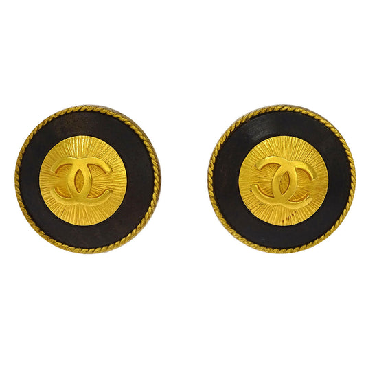 Chanel Gold Button Earrings Clip-On 94P