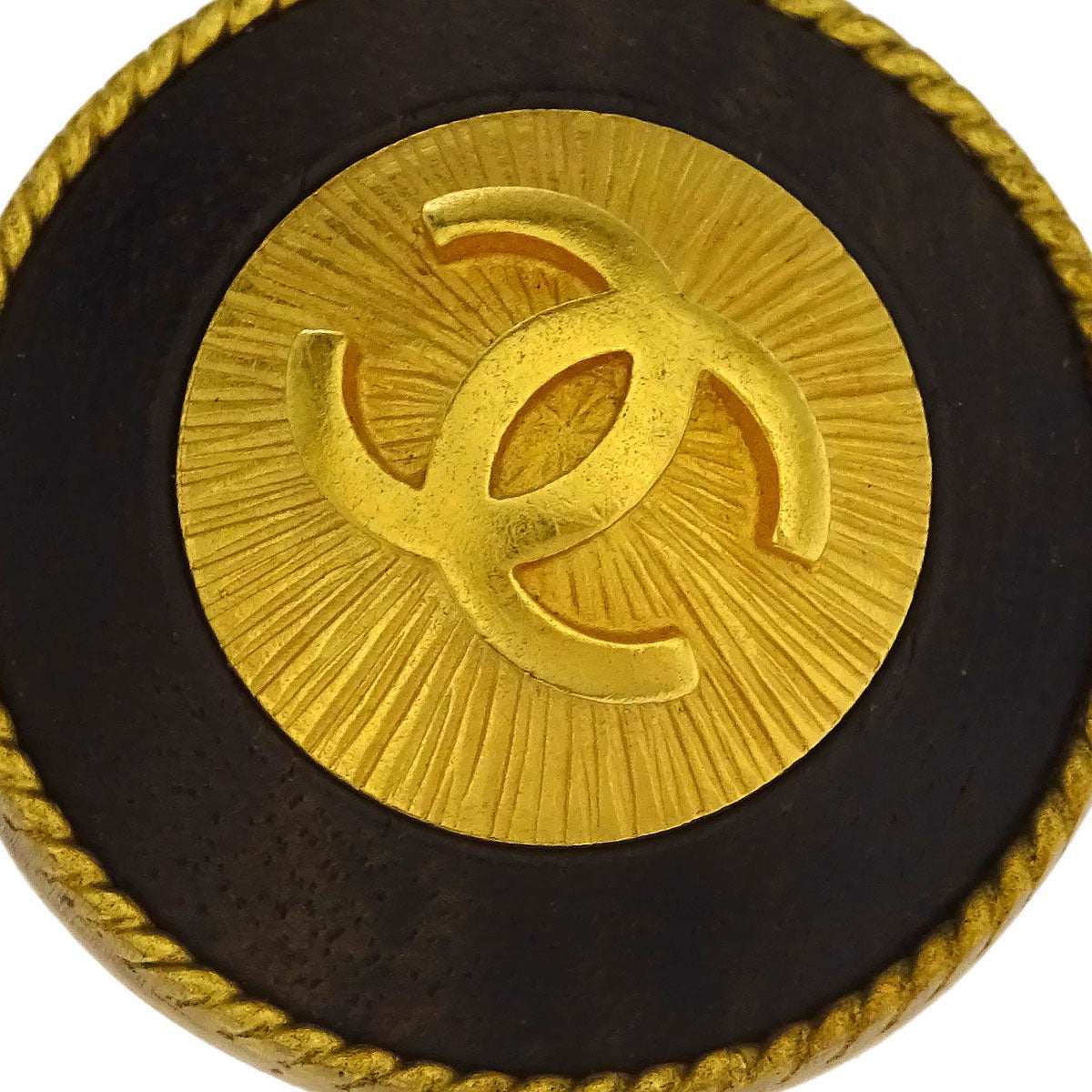 Chanel Gold Button Earrings Clip-On 94P