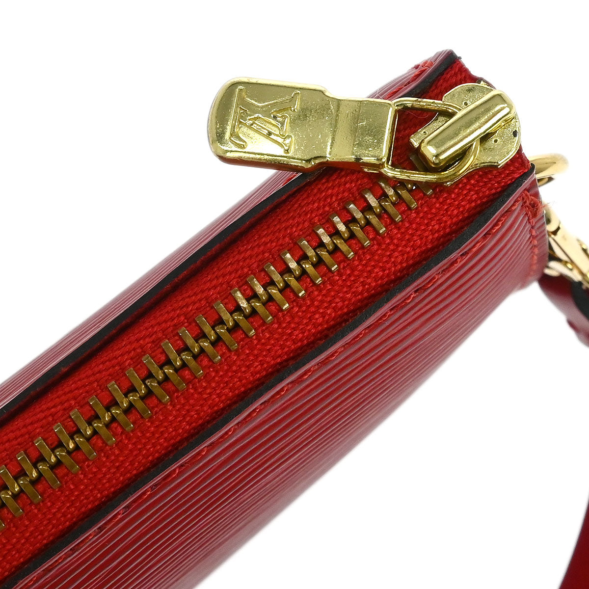 Louis Vuitton Red Epi Pochette Accessoires 21 Handbag M52957