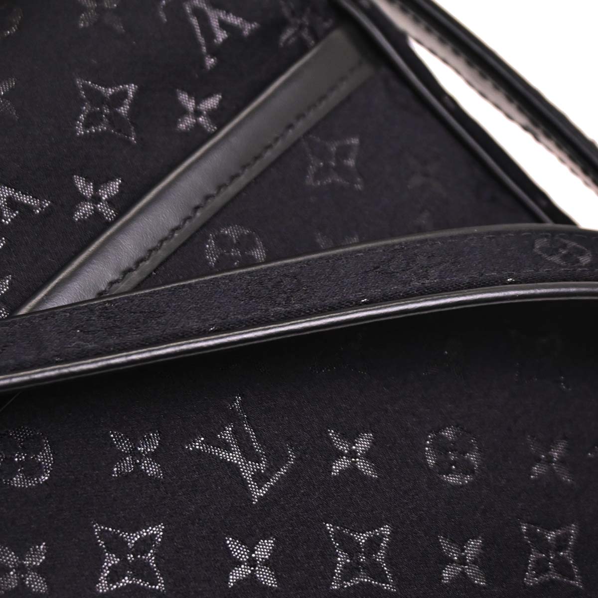 Louis Vuitton * Conte de Fees Musette Shoulder Bag M92273