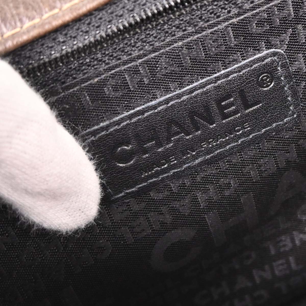 Chanel 2003-2004 Brown Calfskin Handbag