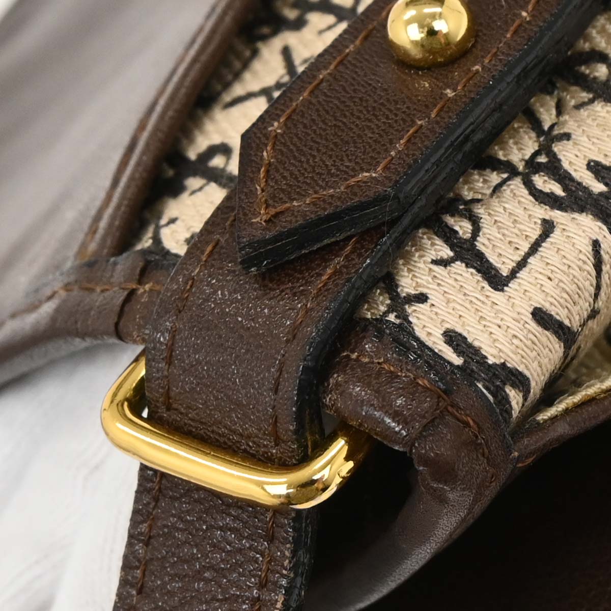 Yves Saint Laurent Brown Shoulder Bag