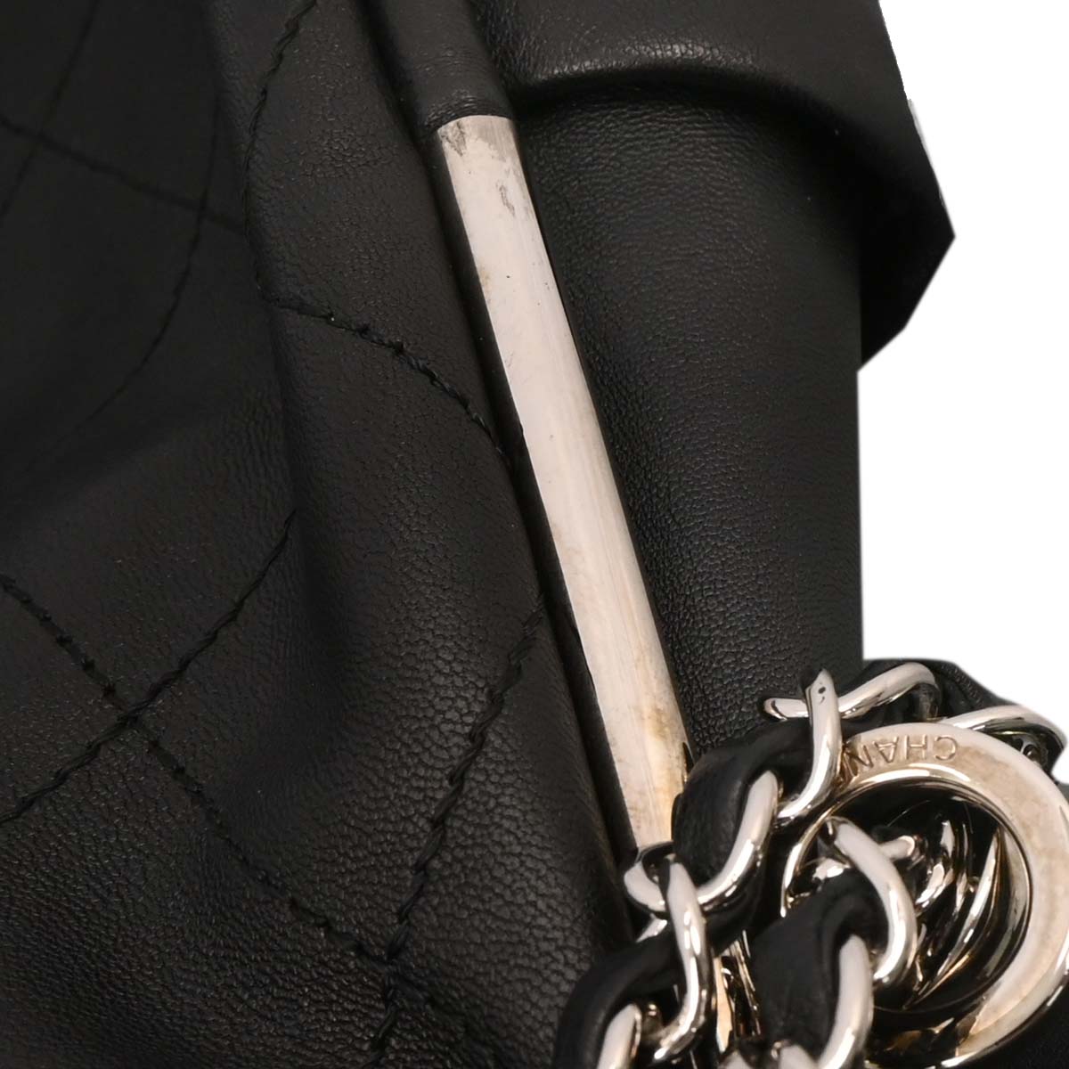 Chanel 2005-2006 Black Lambskin Ultimate Soft Hobo Handbag