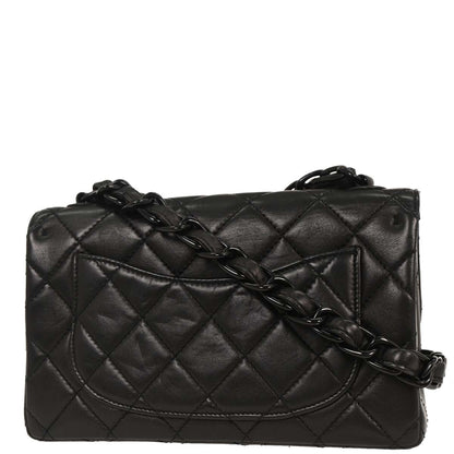 Chanel 1997-1999 Black Lambskin Turnlock Shoulder Bag