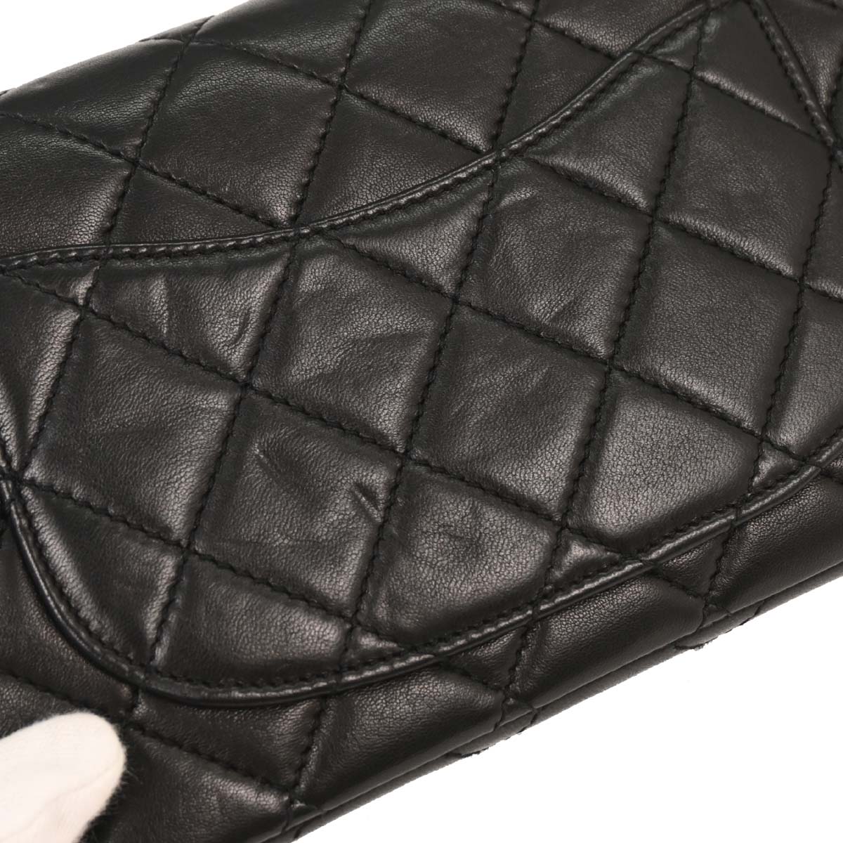 Chanel 1997-1999 Black Lambskin Turnlock Shoulder Bag