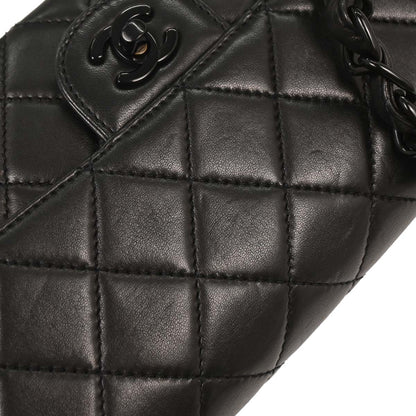 Chanel 1997-1999 Black Lambskin Turnlock Shoulder Bag