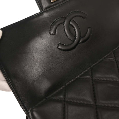 Chanel 1997-1999 Black Lambskin Turnlock Shoulder Bag