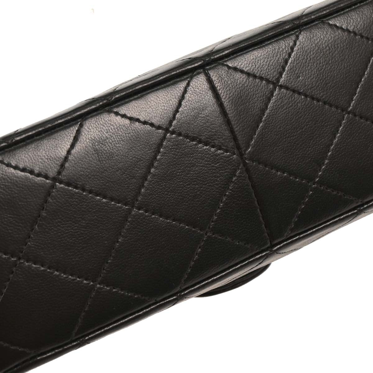 Chanel 1989-1991 Black Lambskin Classic Square Flap Shoulder Bag 20