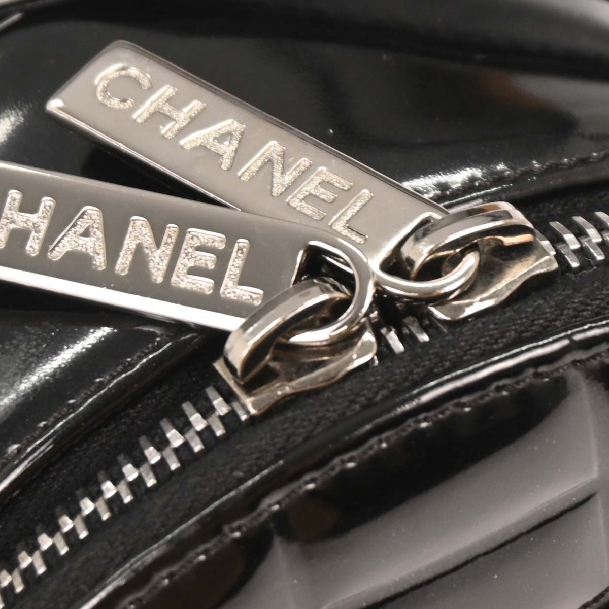 Chanel 2003-2004 Black Patent Leather Handbag