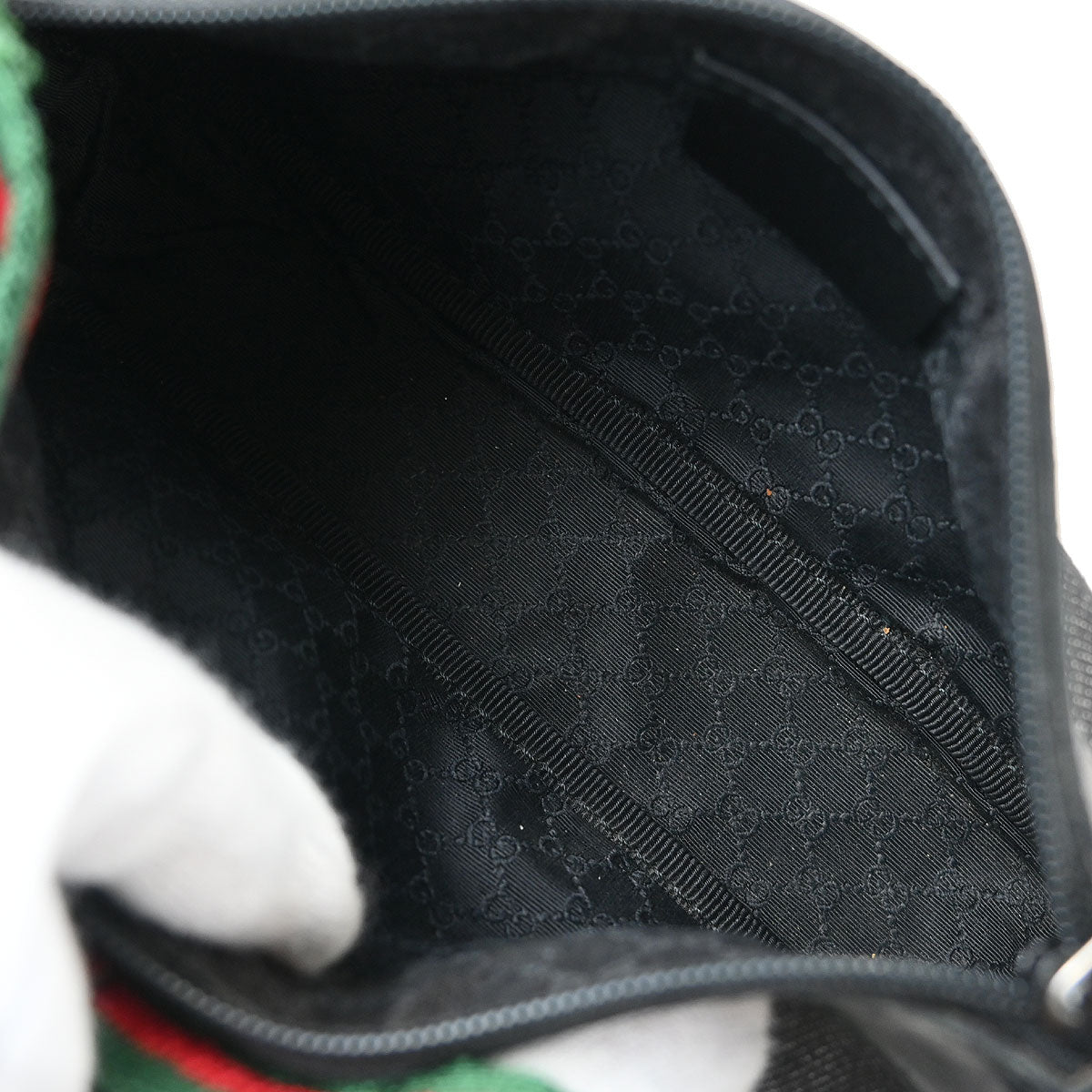 Gucci Black Sherry Accessory Pouch Handbag