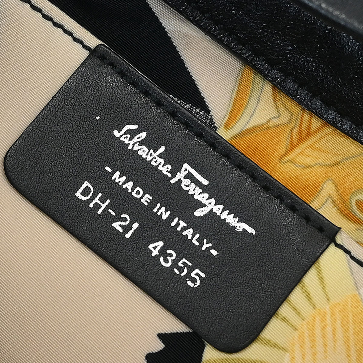 Salvatore Ferragamo Black Vara Bow Handbag