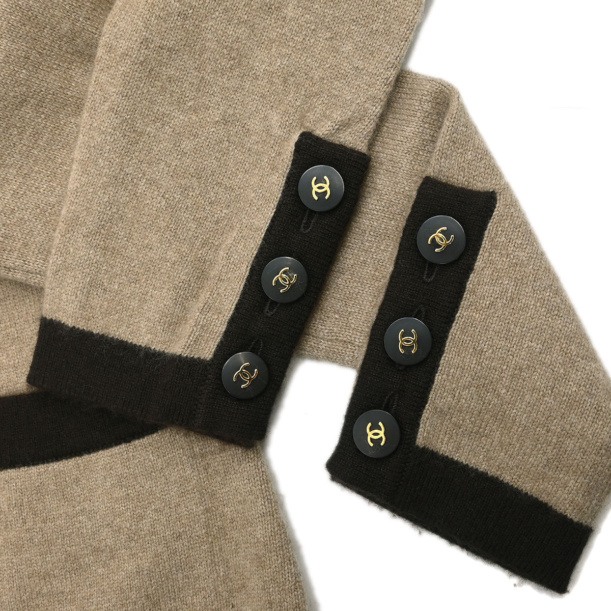 Chanel Ensemble Cardigan Short Sleeve Top Beige #36