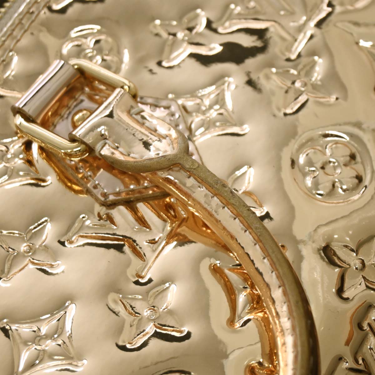 Louis Vuitton Gold Monogram Miroir Speedy 30 Handbag M95272