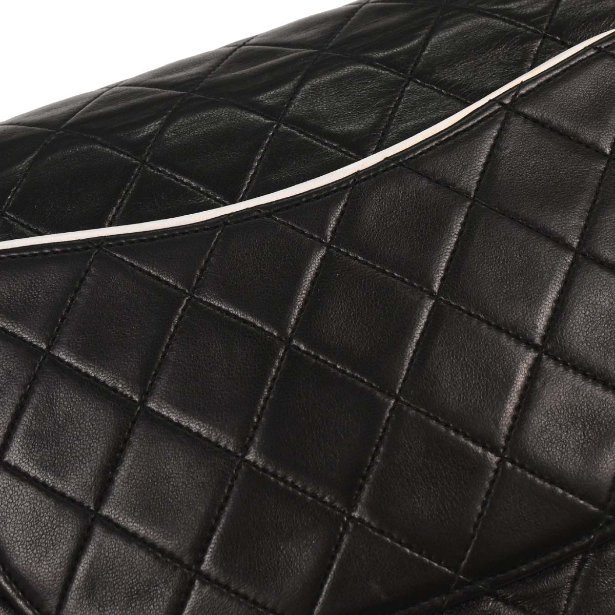 Chanel 1994-1996 Black Lambskin Single Flap Shoulder Bag