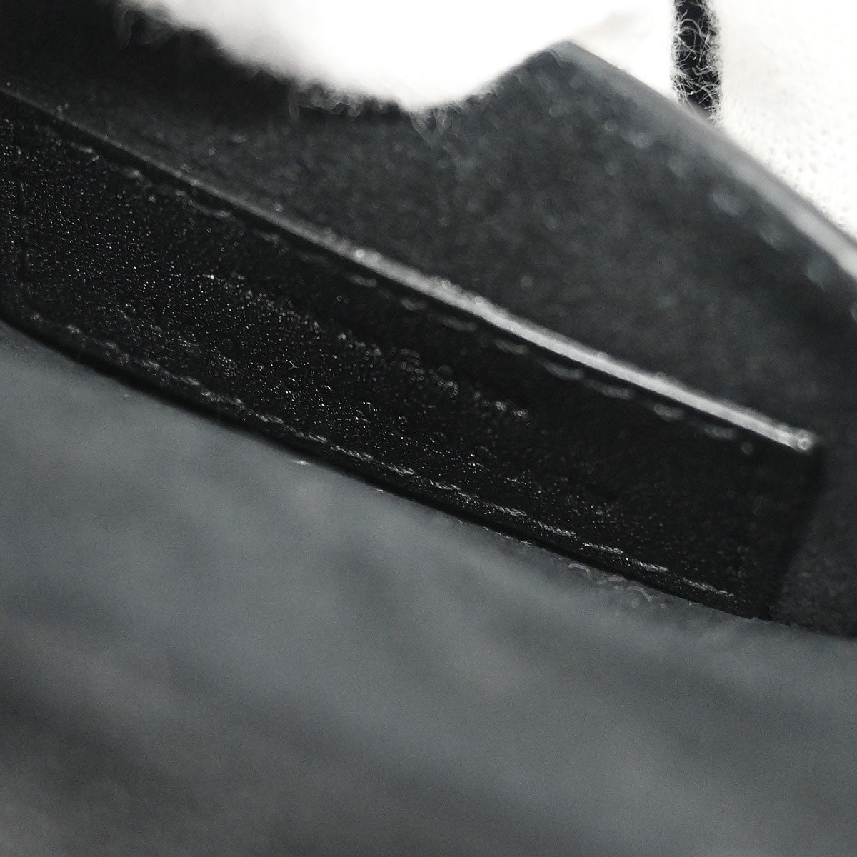 Saint Laurent * 2019 Black Shoulder Bag