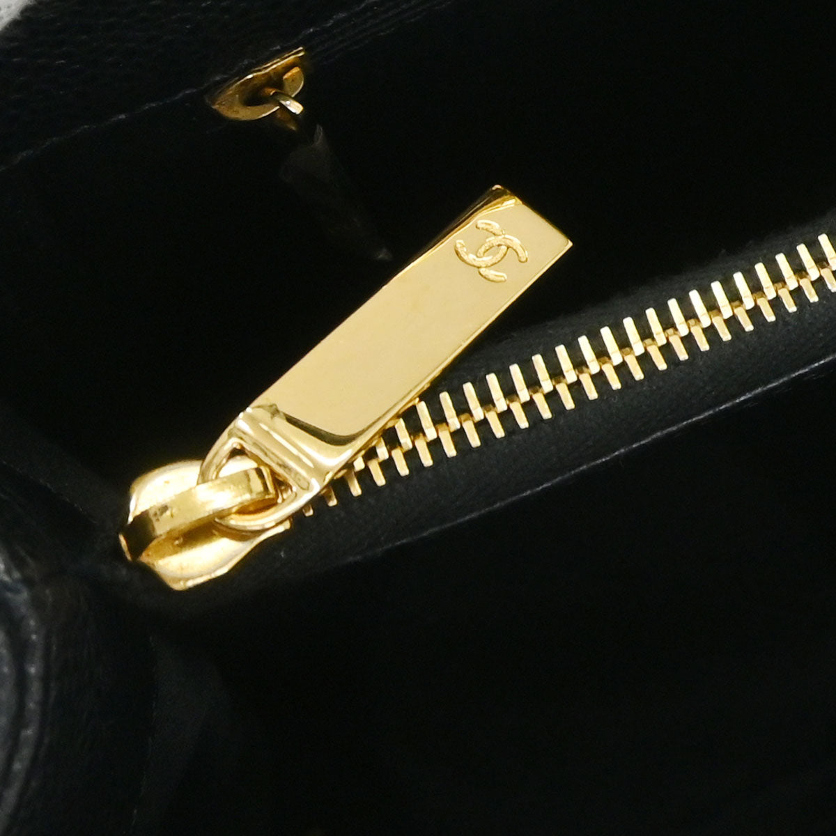 Chanel 2012-2013 Black Caviar Grand Shopping Tote GST Chain Handbag