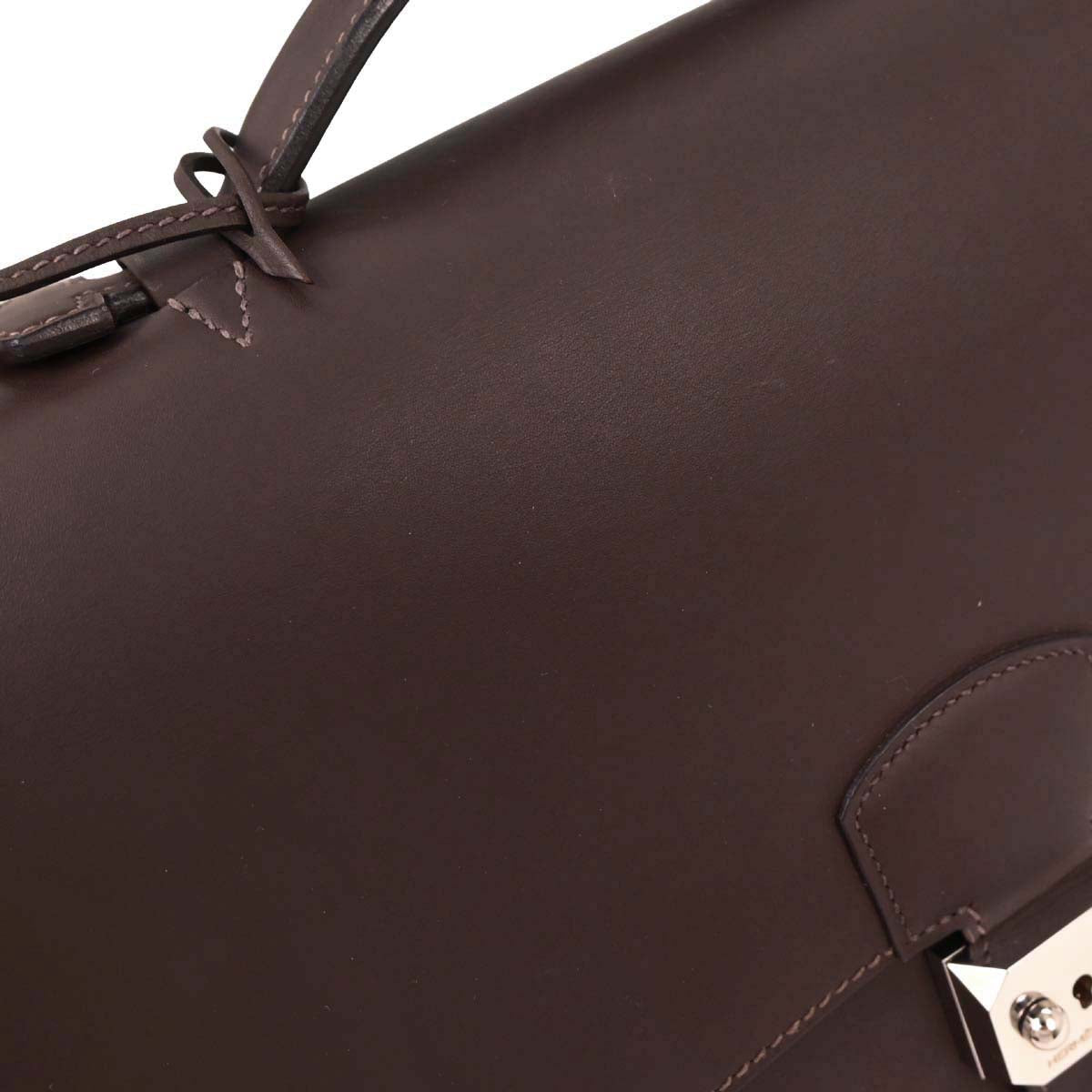 Hermes Chocolat Chamonix Sac a Depeches 38 Handbag
