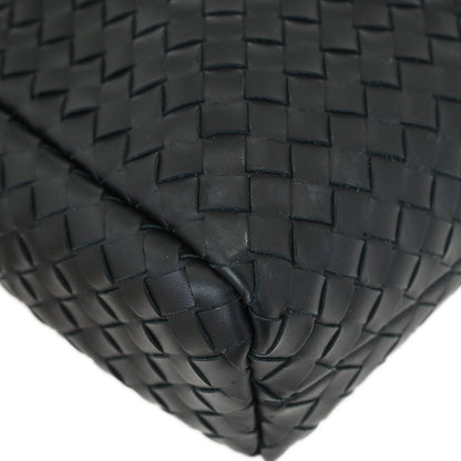 Bottega Veneta Black Calfskin Intrecciato Briefcase Handbag