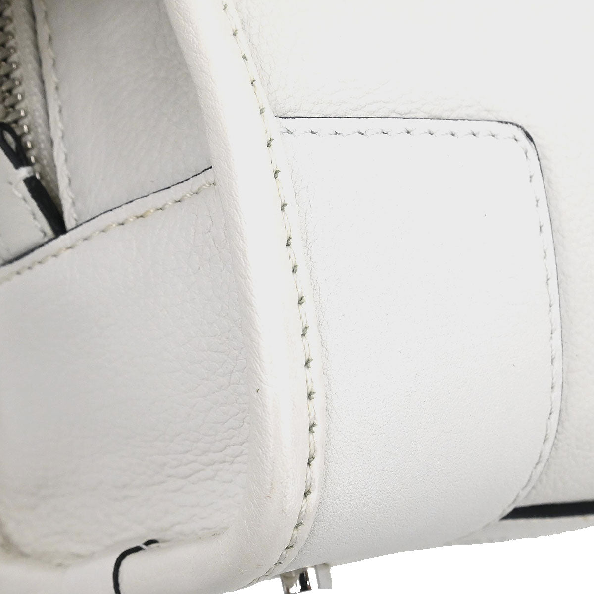 Loewe White Amazona 23 Handbag