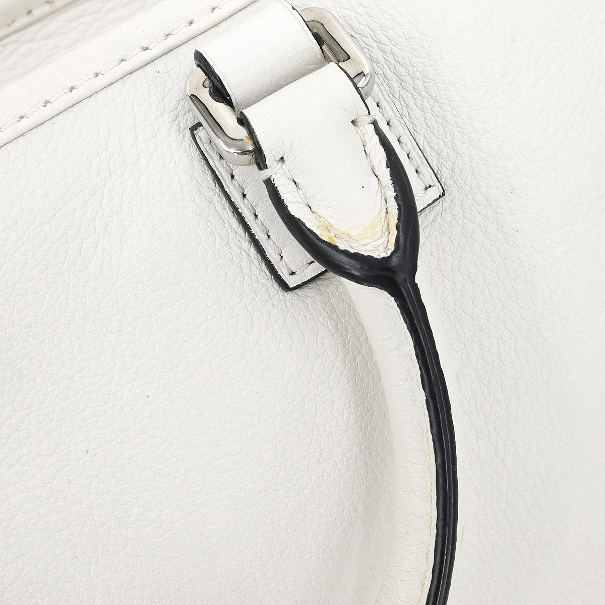 Loewe White Amazona 23 Handbag