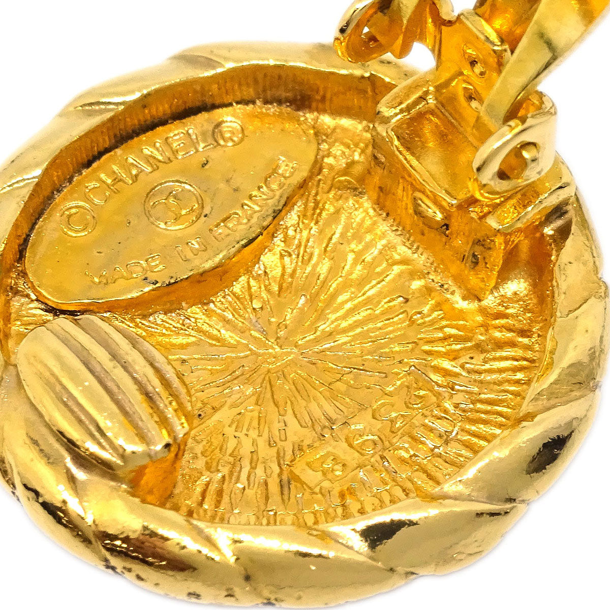 Chanel Button Earrings Clip-On Gold 2398