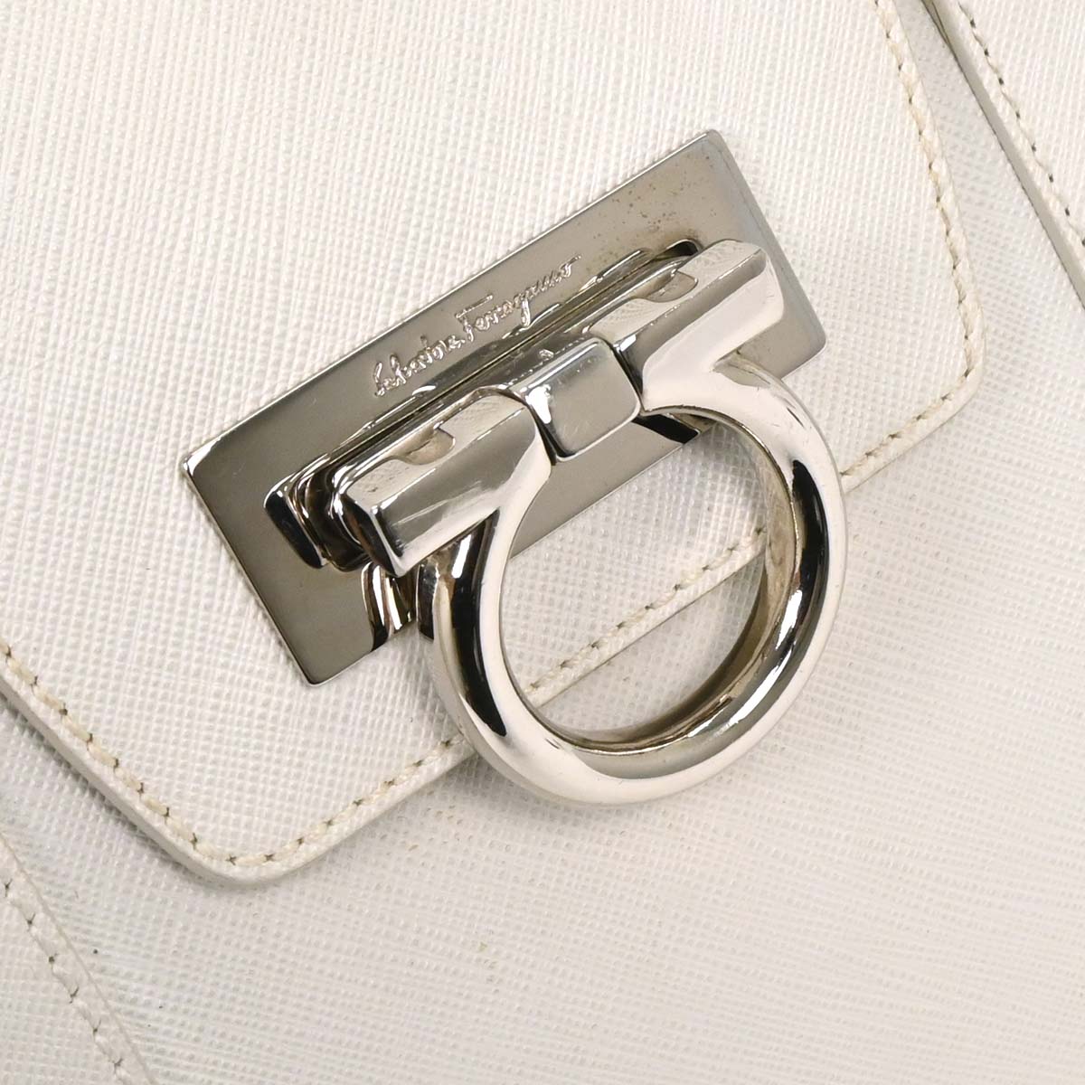 Salvatore Ferragamo White Rattan Gancini Handbag