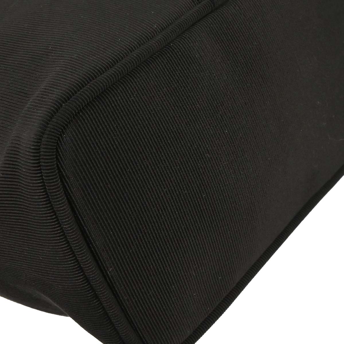 Salvatore Ferragamo Black Vara Bow 2way Shoulder Handbag