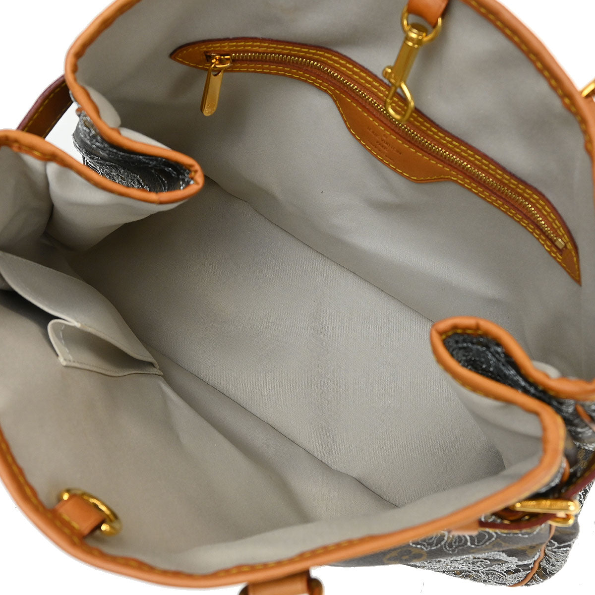 Louis Vuitton Monogram Dentelle Batignolles Horizontal M95400