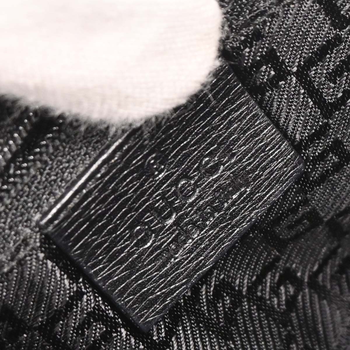 Gucci Black Leather Shoulder Bag