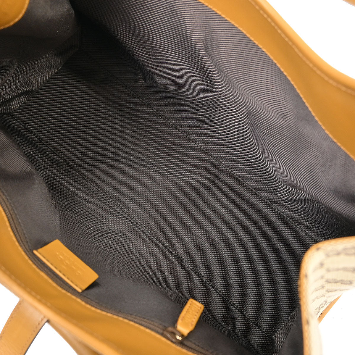 Gucci Beige GG Jackie Handbag