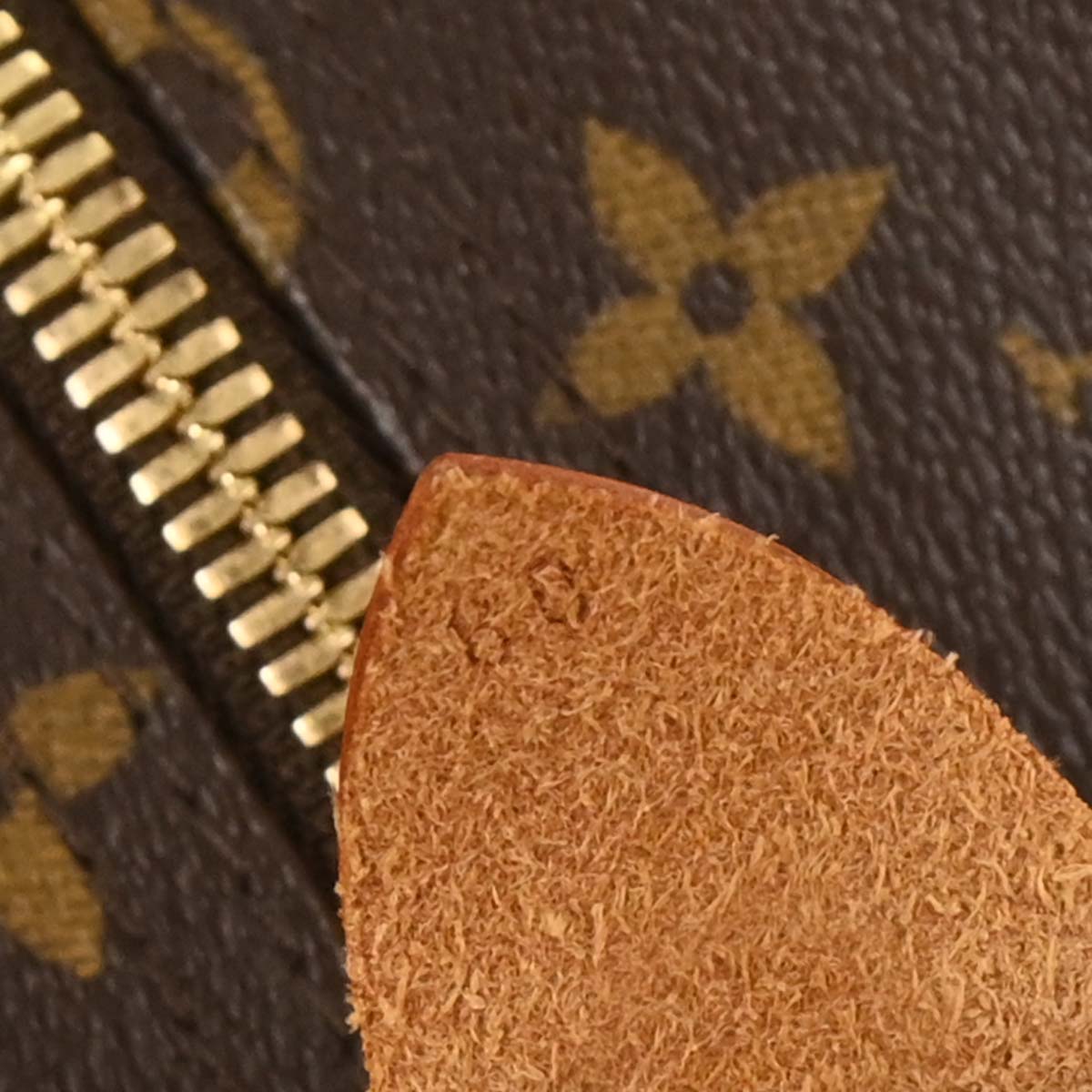 Louis Vuitton Monogram Keepall 60 Duffle Handbag M41422