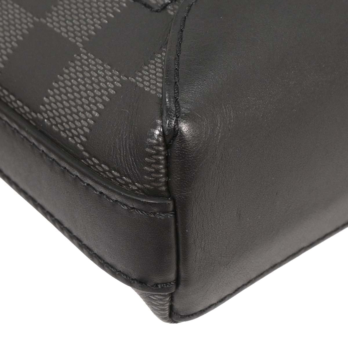 Louis Vuitton Damier Infini Discovery Messenger BB Shoulder N42418