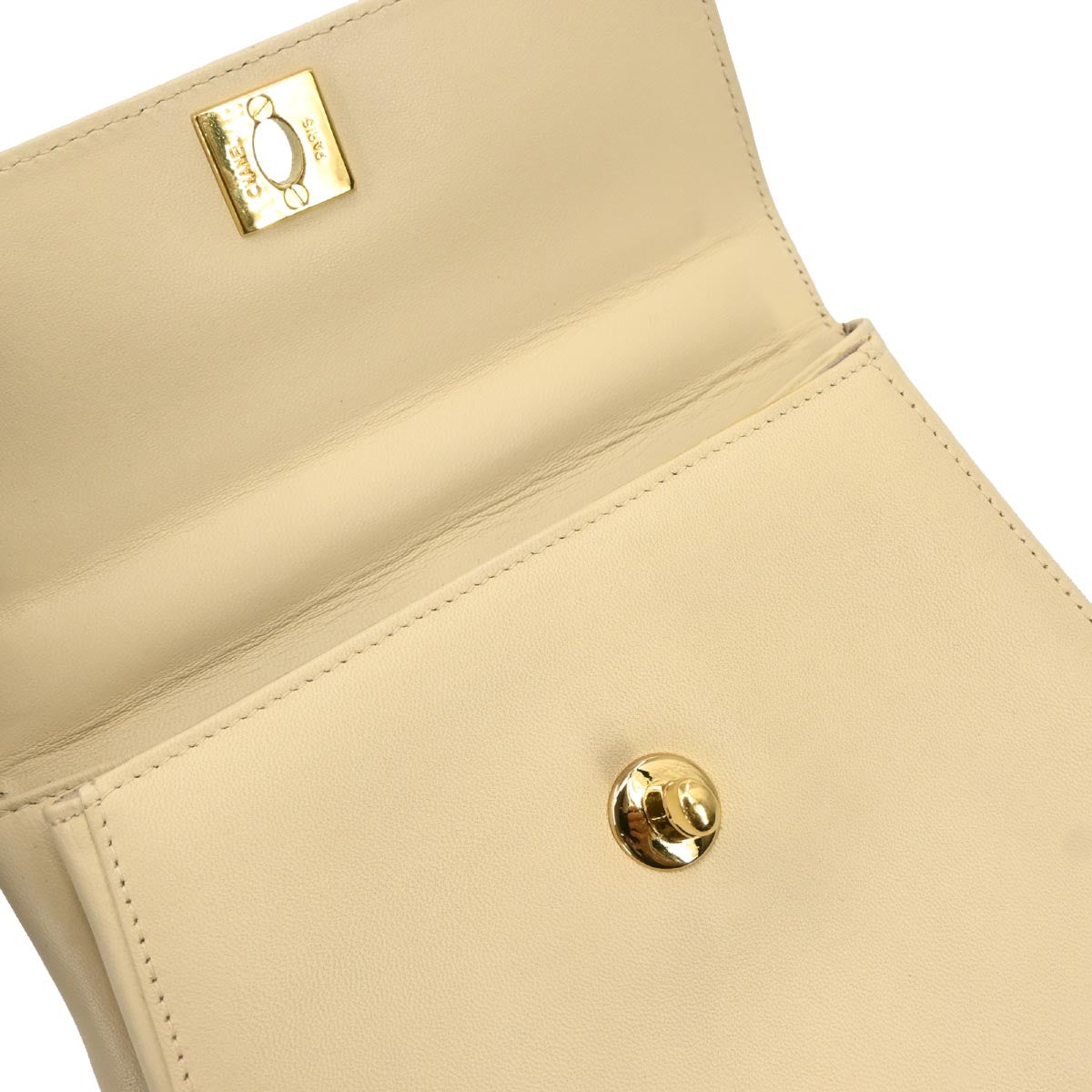 Chanel 1997-1999 Ivory Lambskin Handbag