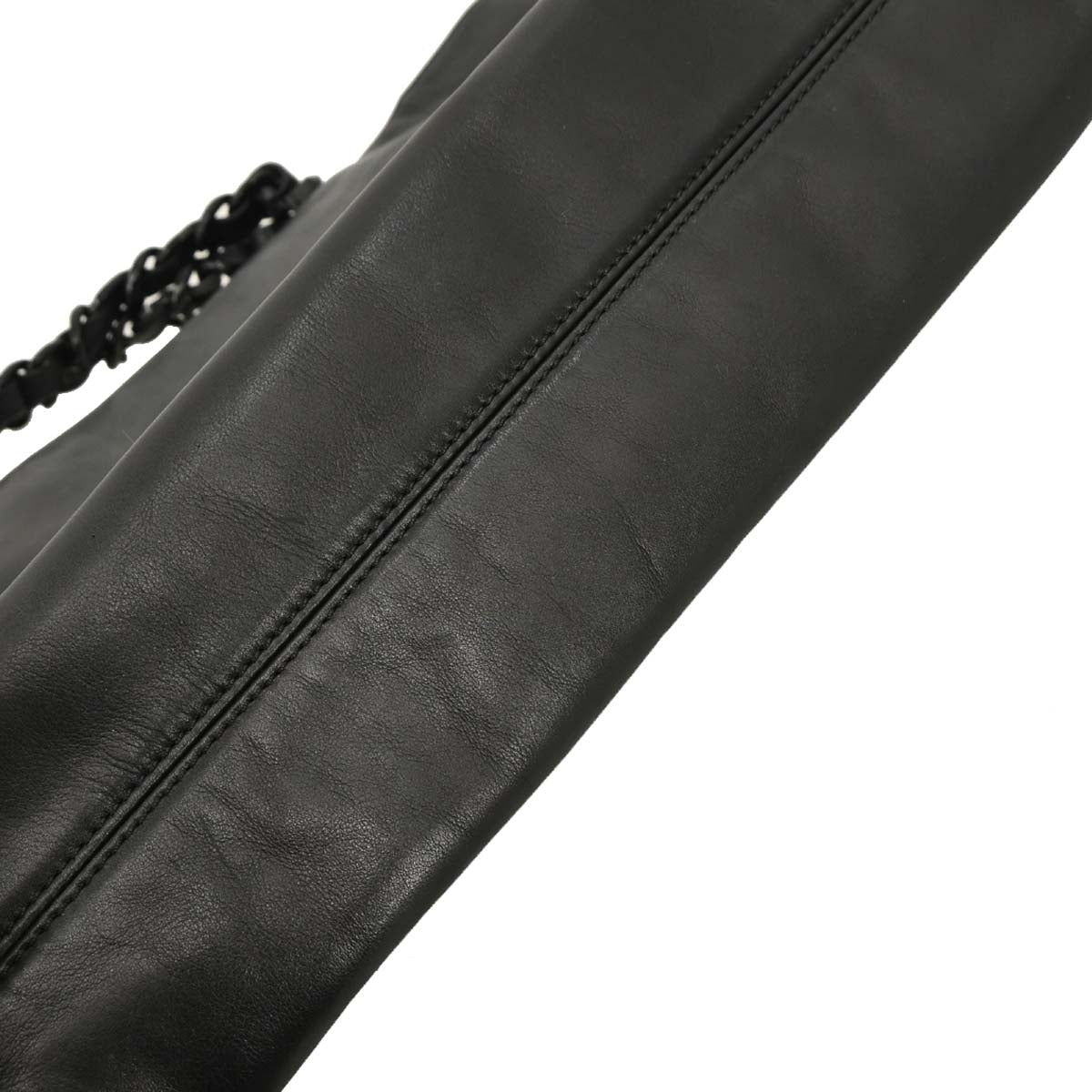 Chanel 1997-1999 Black Lambskin Tote Bag