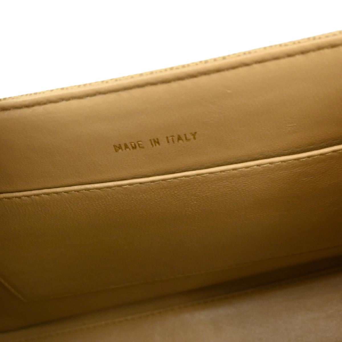 Chanel 1997-1999 Beige Caviar Handbag