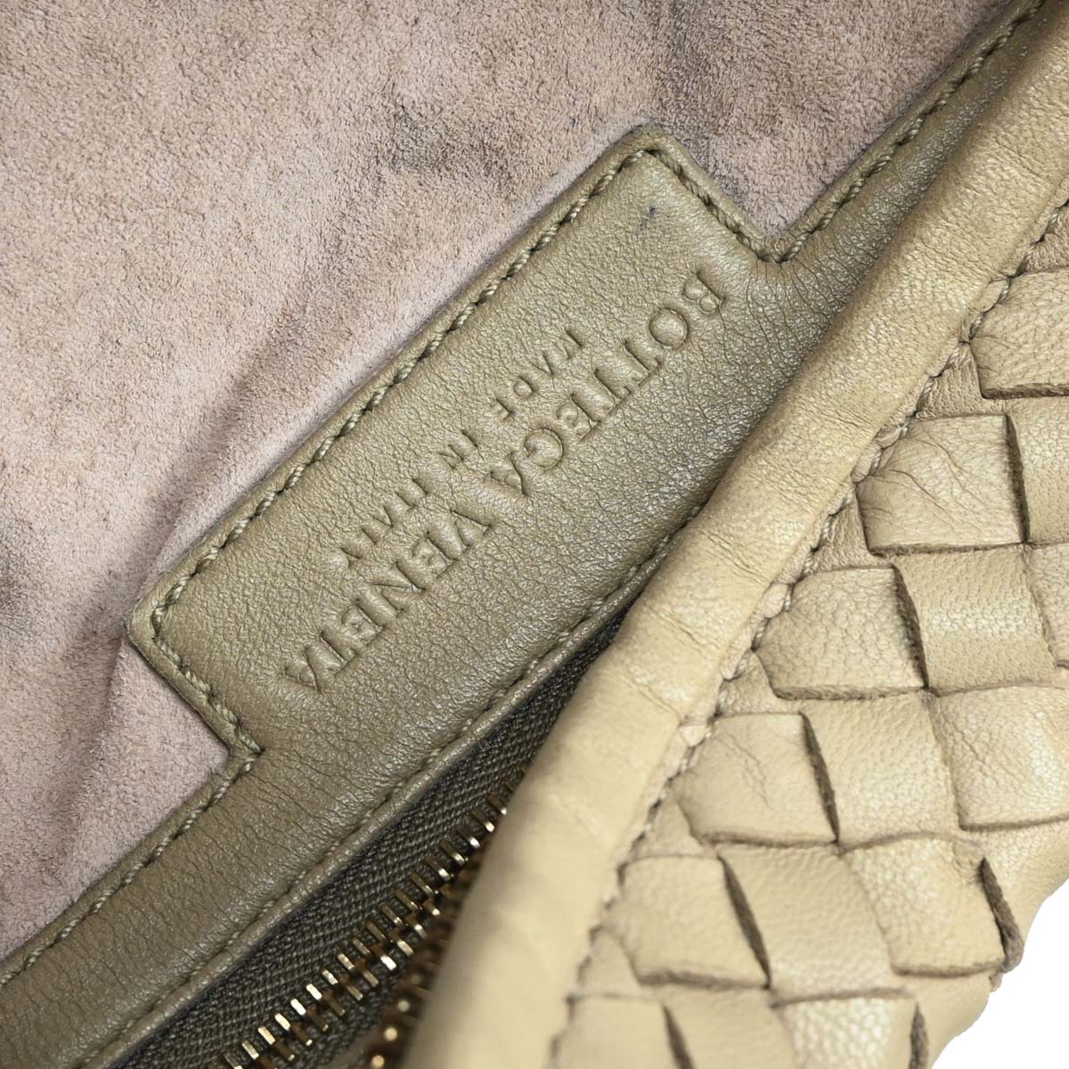 Bottega Veneta Beige Lambskin Intrecciato Hobo Handbag