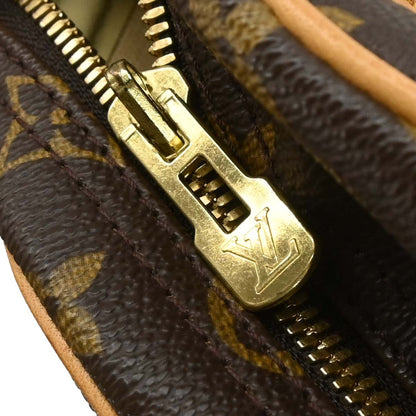 Louis Vuitton Monogram Excursion Hand Shoes Bag M41450