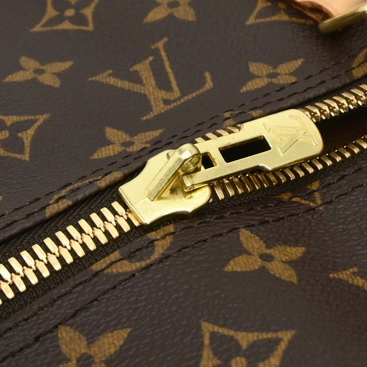 Louis Vuitton Monogram Keepall 50 Duffle Travel Handbag M41426