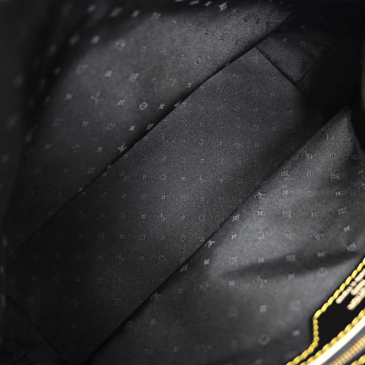 Louis Vuitton Black Suhali Lockit PM Tote Handbag M91888