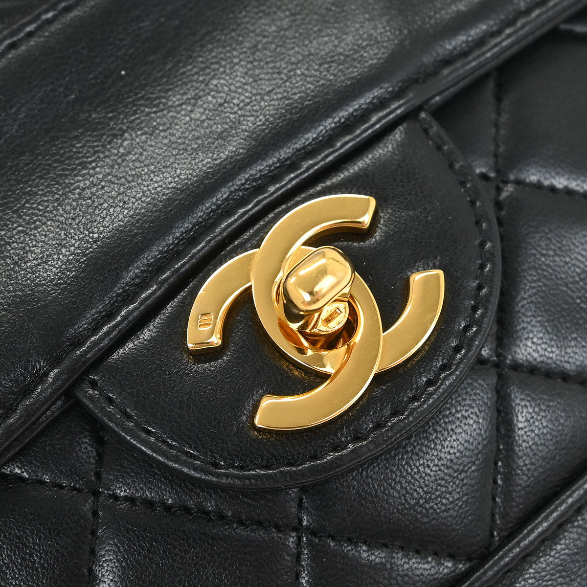 Chanel 1989-1991 Black Lambskin Shoulder Bag