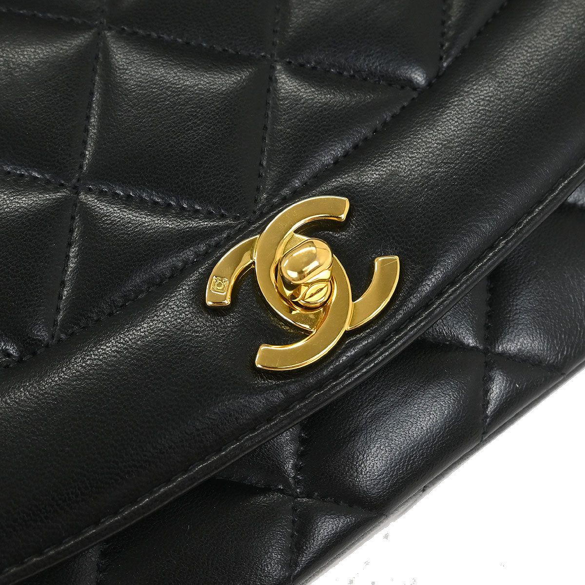Chanel 1994-1996 Black Lambskin Medium Diana Shoulder Bag