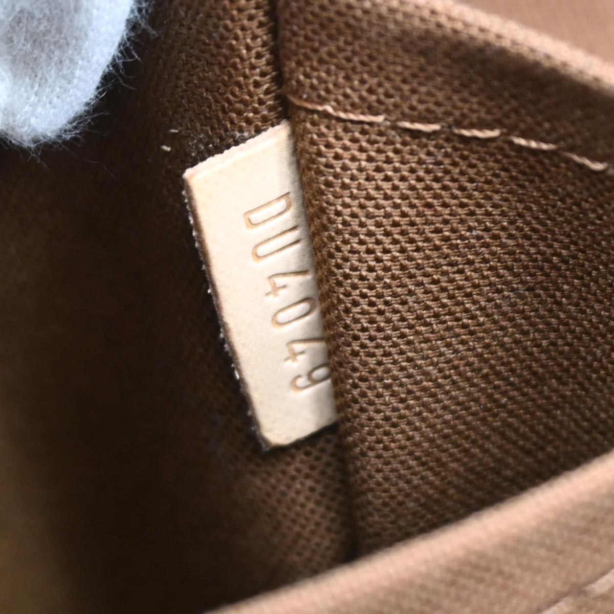 Louis Vuitton Monogram Messenger Beaubourg MM Shoulder Bag M97038