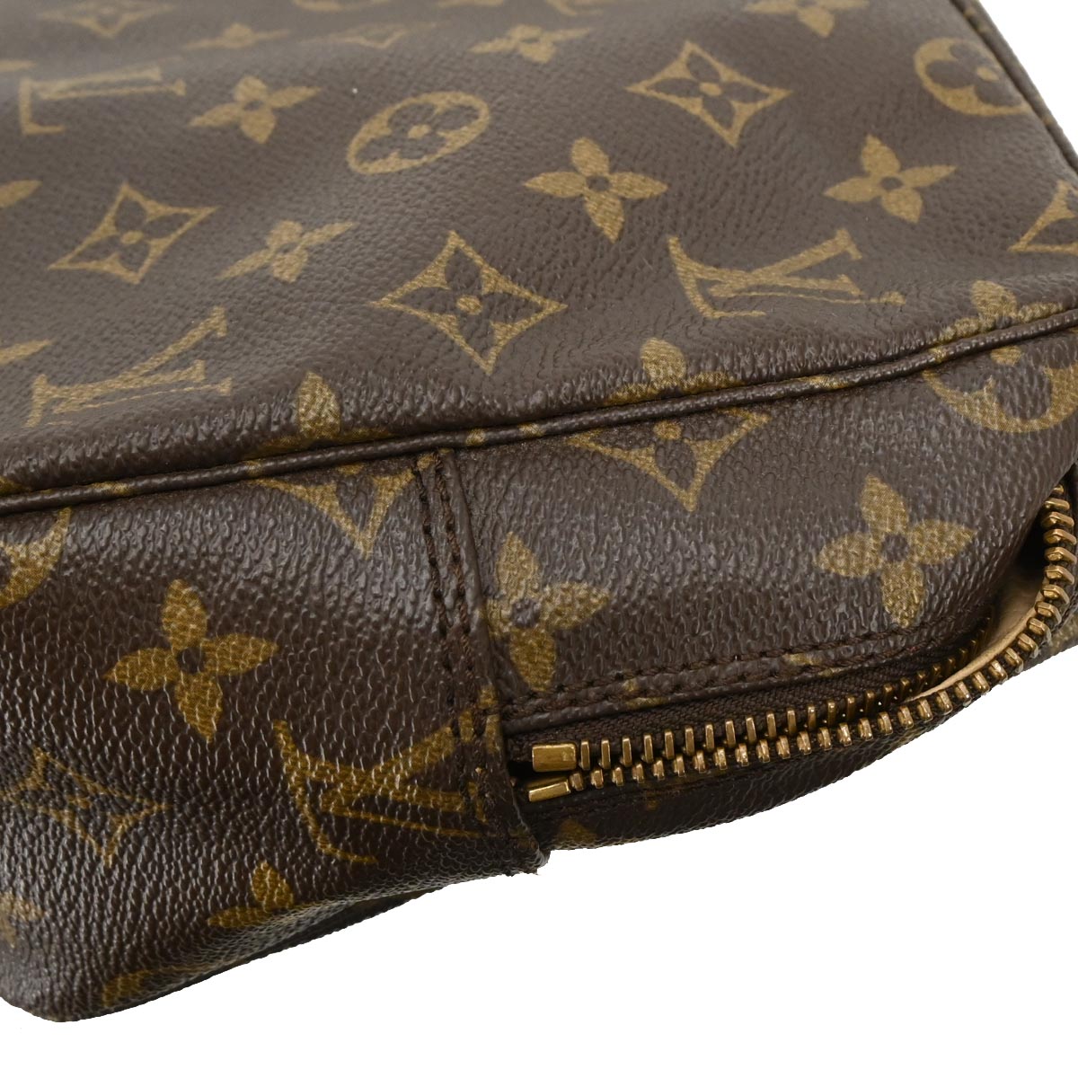 Louis Vuitton Monogram Trousse Toilette 28 Cosmetic Pouch M47522